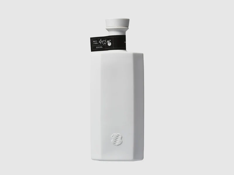 Marille Reisetbauer x Nymphenburg Flasche | weiß