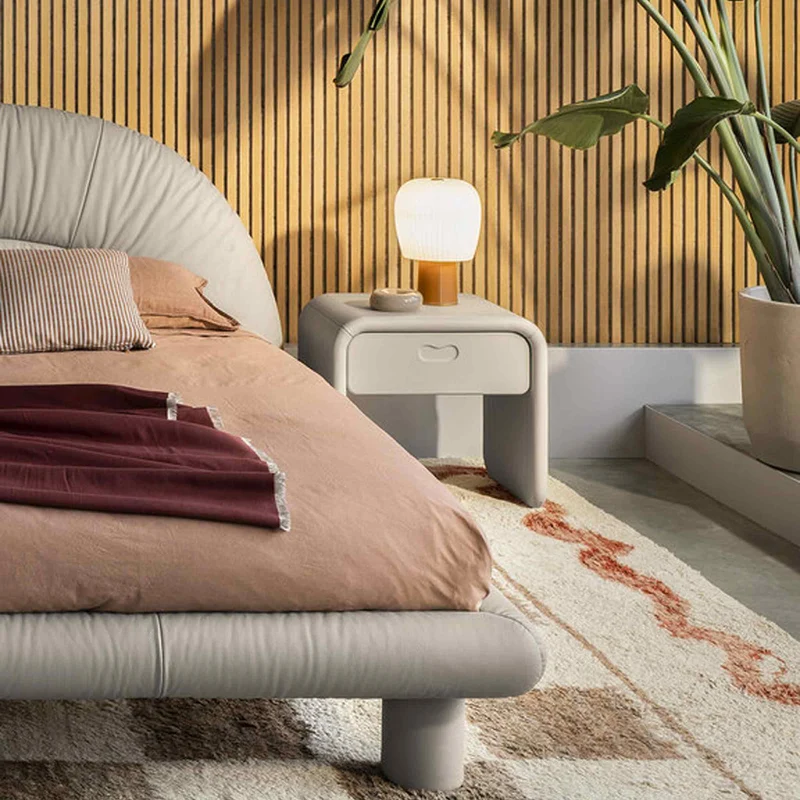 Bed LIELOW by Faye Toogood for Poltrona Frau