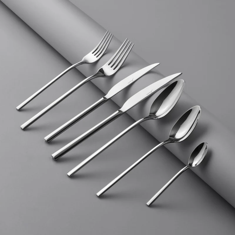 Jumbo 2900 Vannes 84-teiliges Besteckset für 12 Personen