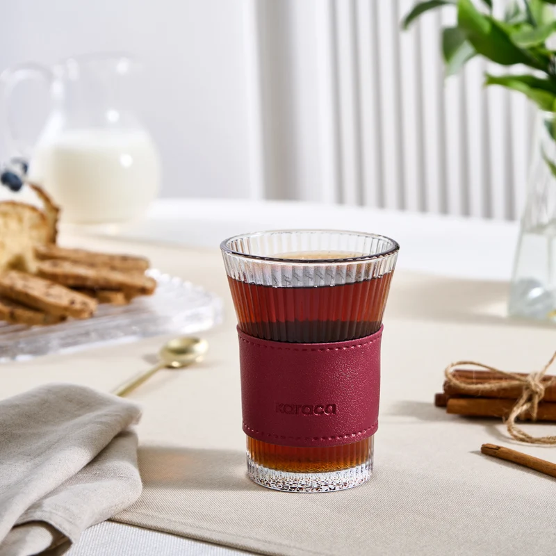 Karaca Leder Cool Touch Latte Glas 210ML Rot