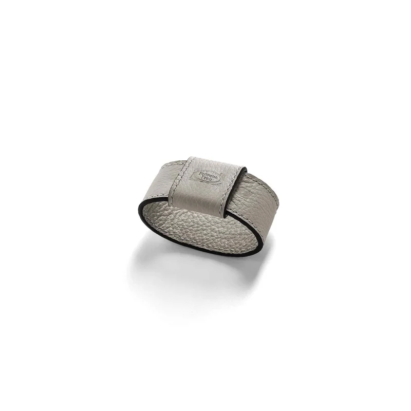 Leather Napkin Rings CHICWARE COLLECTION Set of 6 by Poltrona Frau Style & Design Centre