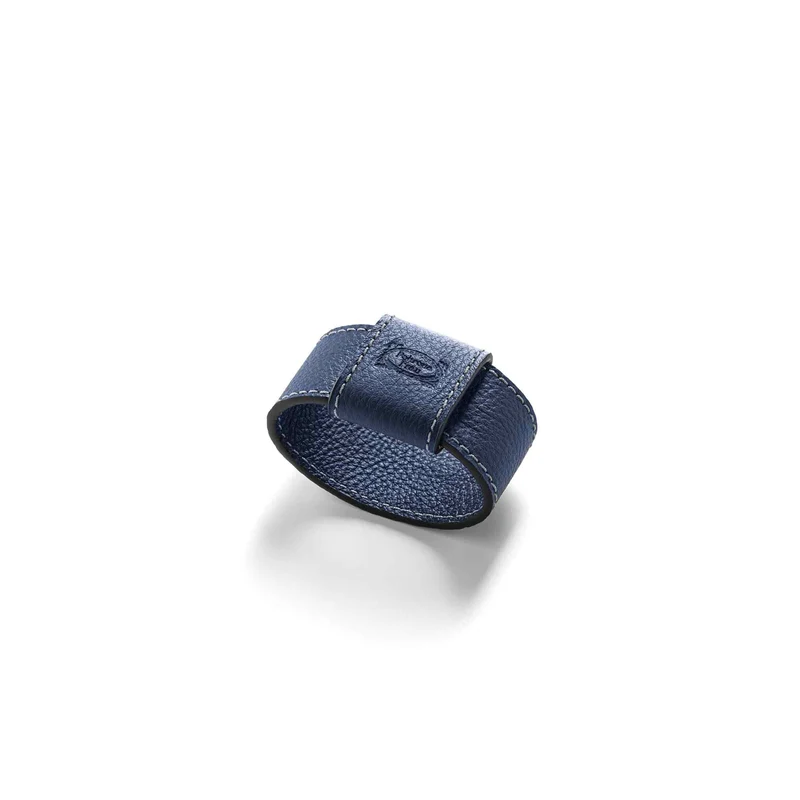 Leather Napkin Rings CHICWARE COLLECTION Set of 6 by Poltrona Frau Style & Design Centre