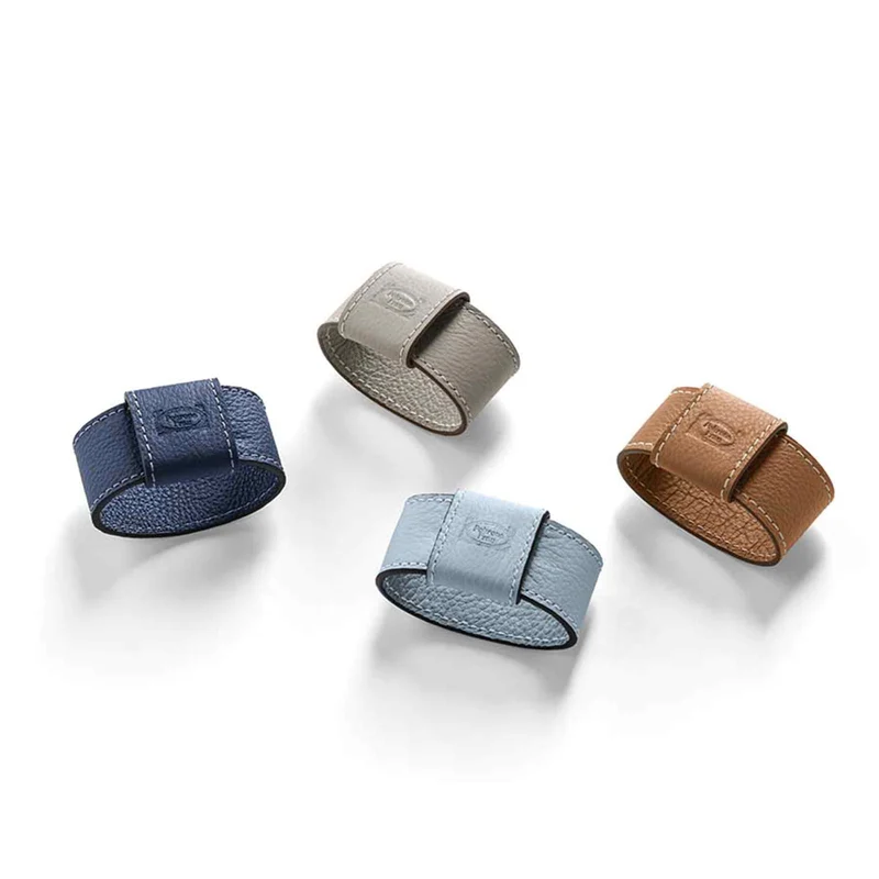 Leather Napkin Rings CHICWARE COLLECTION Set of 6 by Poltrona Frau Style & Design Centre