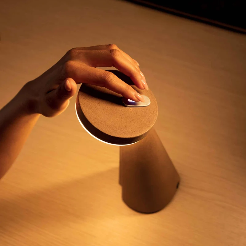 VITA D Table Lamp: Your Daily Dose of Vitamin D and Italian Design