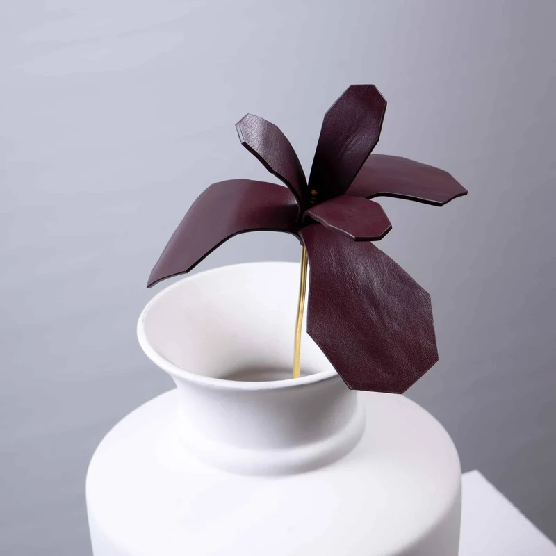 Leather Decorative Object ÈDEN by MARCO Atelier