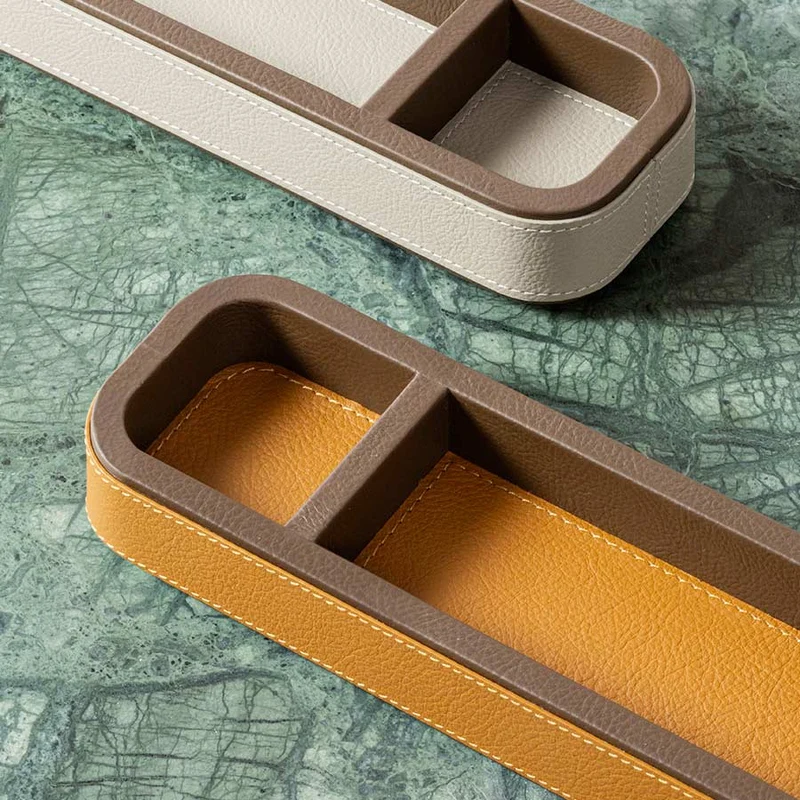 Leather Single Pen Holder OFFICE COLLECTION by Giobagnara for Poltrona Frau