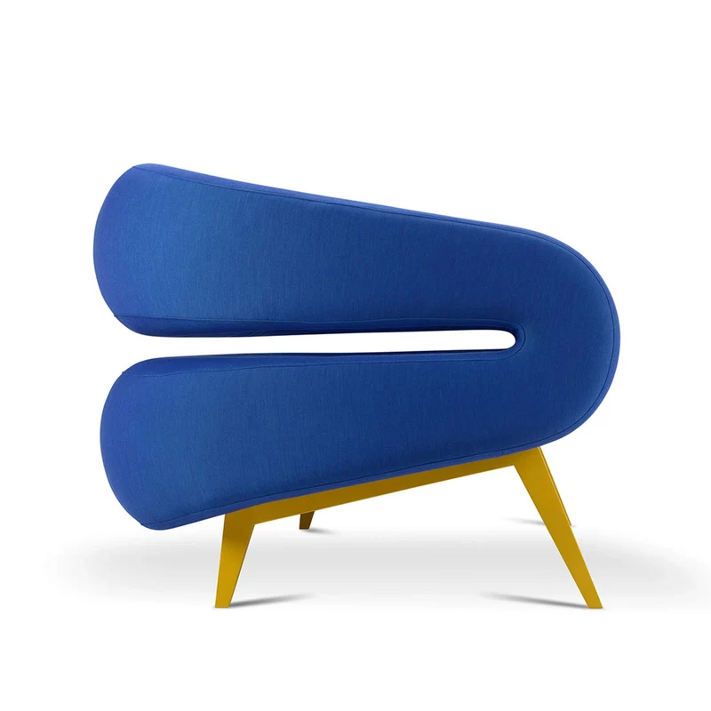 Sofa ROCHE by Daria Zinovatnaya for Adrenalina