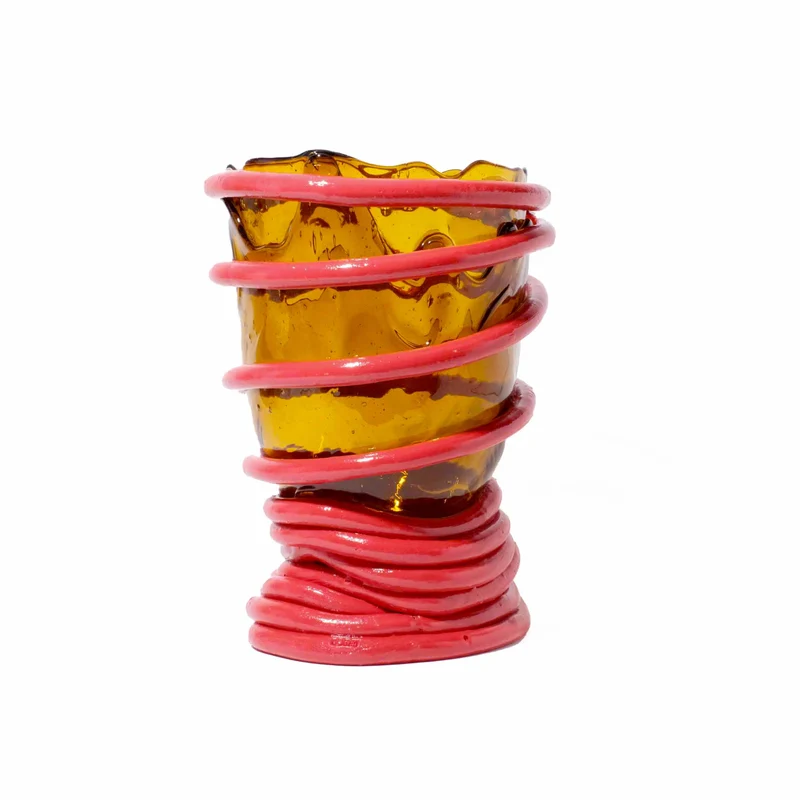 Resin Vase POMPITU I Amber by Gaetano Pesce for Fish Design