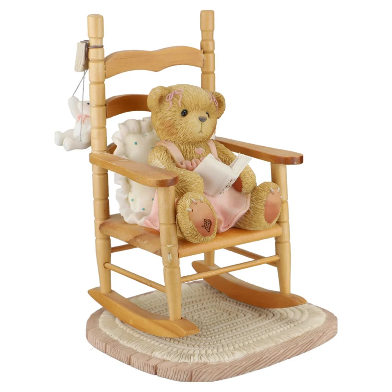 Teddy 676918 Lucy "Rocking Away In My Favorite Chair."