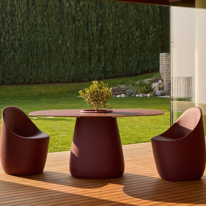 Oval Dining Table COBBLE BUCKET by Elisa Giovannoni for Qeeboo