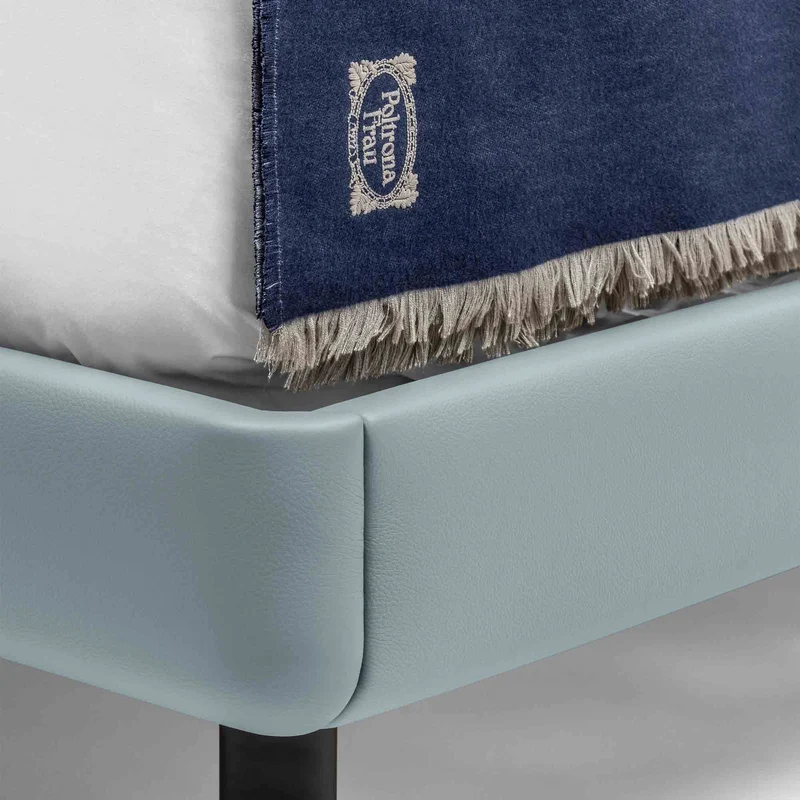 Leather Bed FERDINANDEA by Design Centre for Poltrona Frau