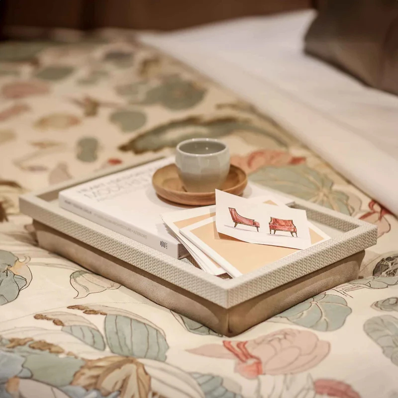 Bed Leather Tray TESEO by Pinetti
