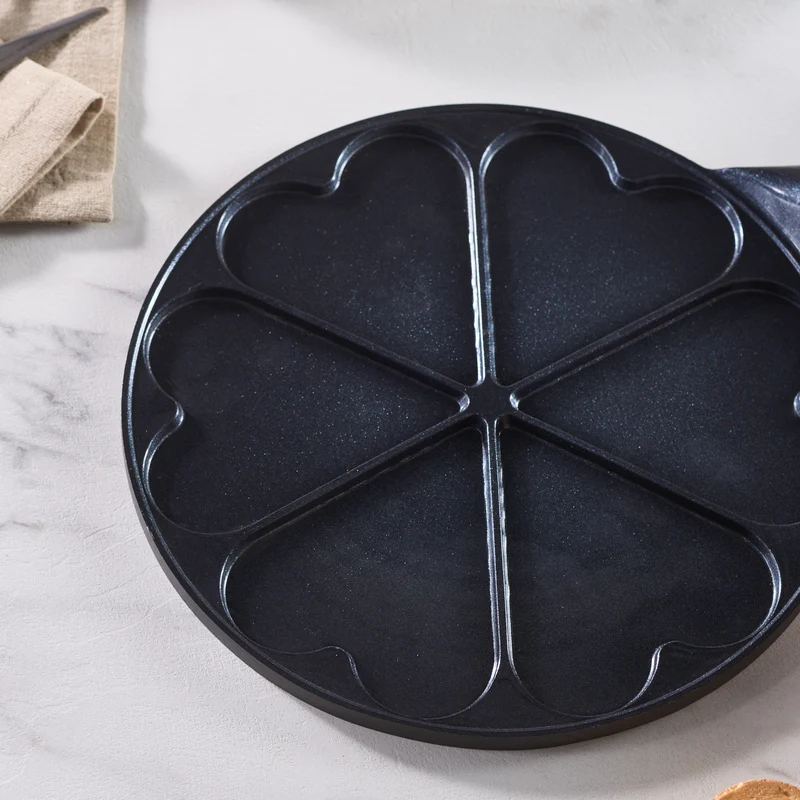 Karaca Fluffy Love Antihaft-Pfannkuchenpfanne mit Induktionskeramikbeschichtung, 26 cm, schwarz