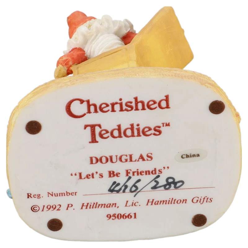 Teddy 950661 Douglas "Let's Be Friends"