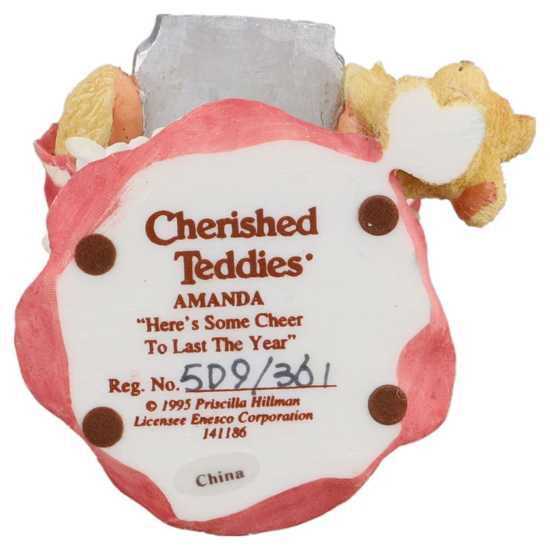 Teddy 141186 Amanda "Here's Some Cheer To Last The Year"