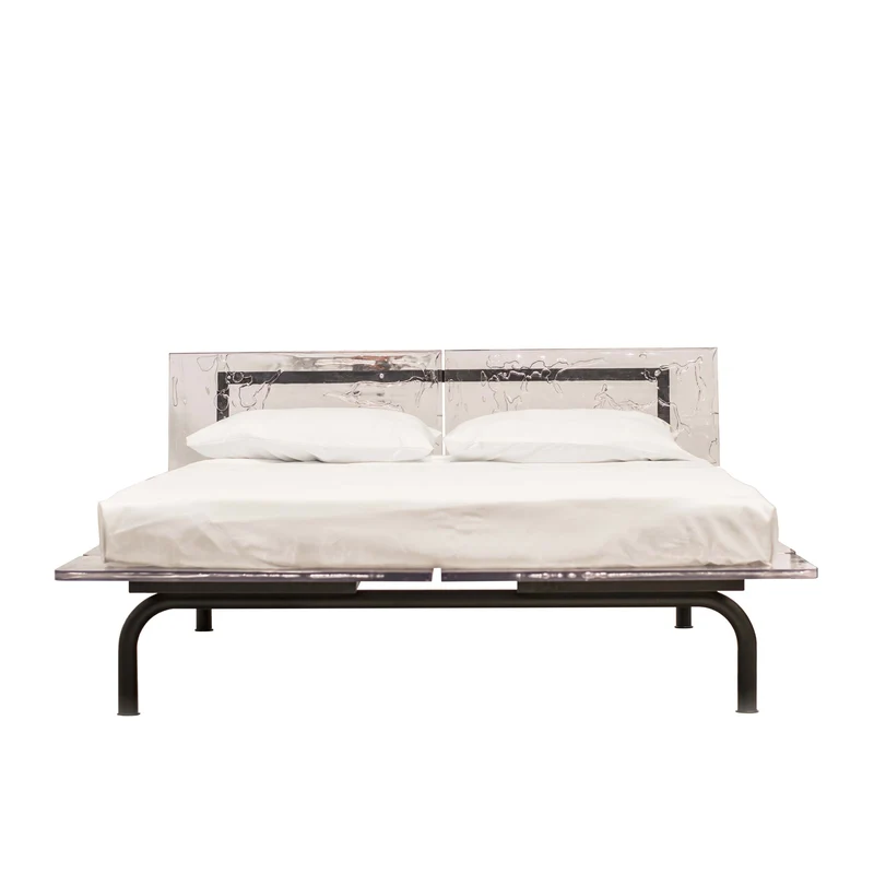 Bed AMANTE by Andrea Bertinotti for Sturm Milano