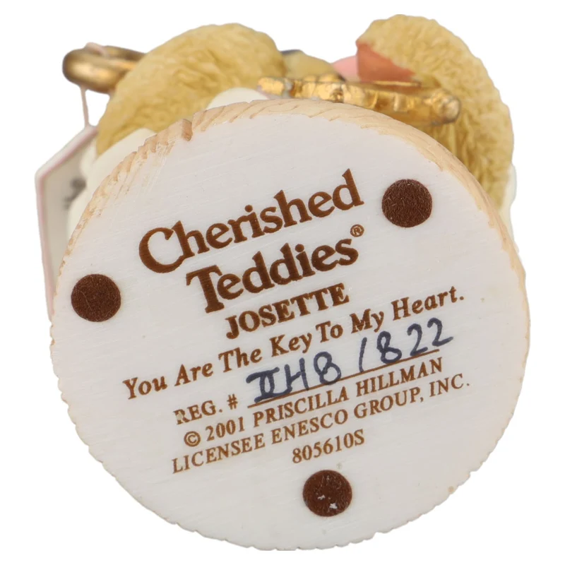 Teddy 864293 Ethan Drummer Boy With Lamb Figurine