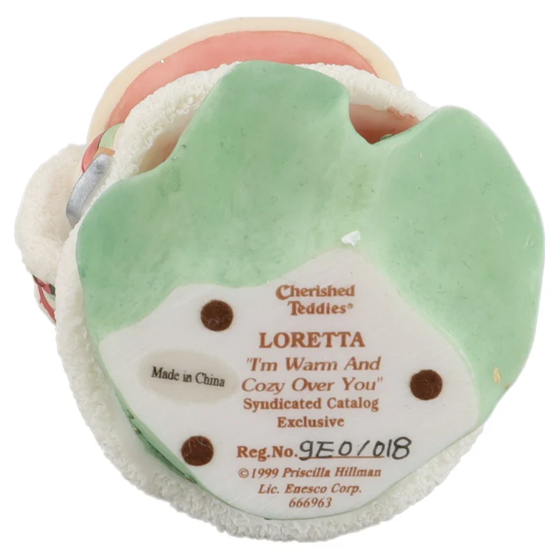 Teddy 666963 Loretta "I'm Warm And Cozy Over You"