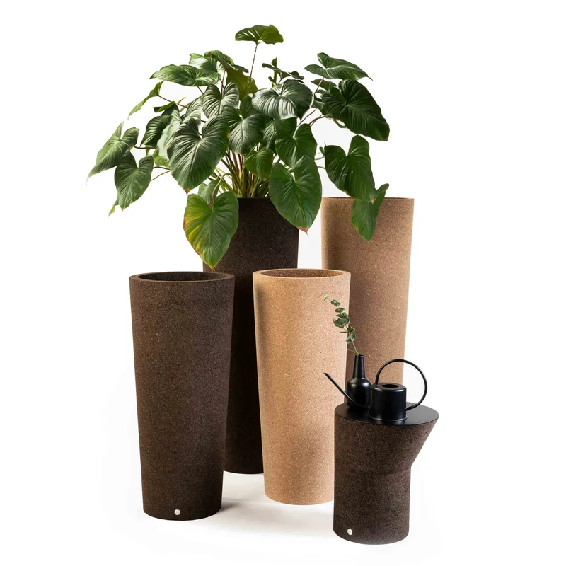 Cork Vase MONOLITO by Jari Franceschetto for Suber