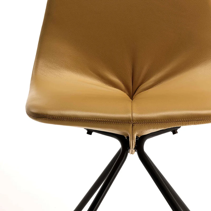 Leather Dining Chair DU 30 by Gastone Rinaldi for Poltrona Frau