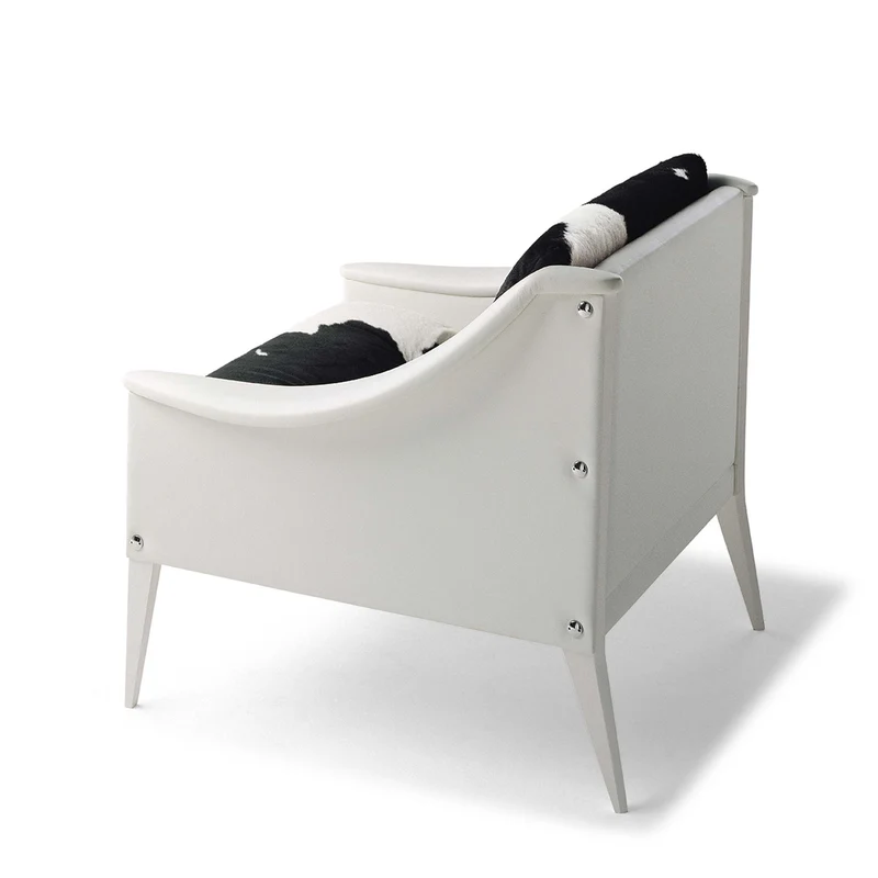 Leather Armchair DEZZA 24 by Gio Ponti for Poltrona Frau