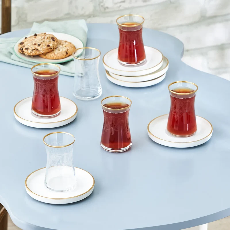 Karaca Athen 6 Personen Gemustertes Tee Set, 12 Teilig, Gold