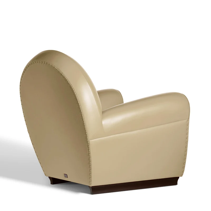 Leather Armchair VANITY FAIR XC by Poltrona Frau Style & Design Centre