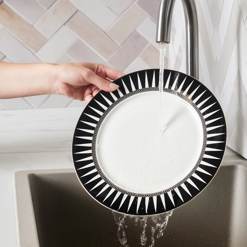Karaca Elegance Bone Helsinki 24-teiliges Tafelservice für 6 Personen