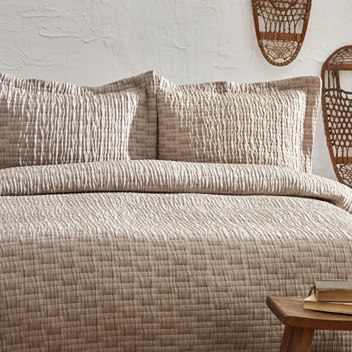 Karaca Home Loretta Tagesdecke für Doppelbett Beige