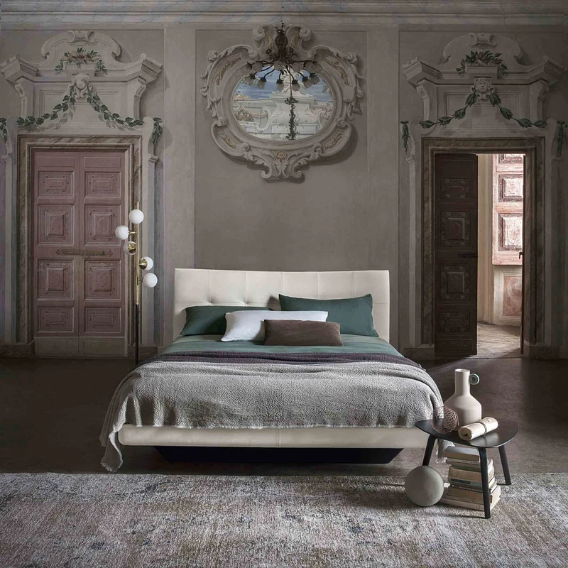 Leather Bed AURORA DUE by Tito Agnoli for Poltrona Frau