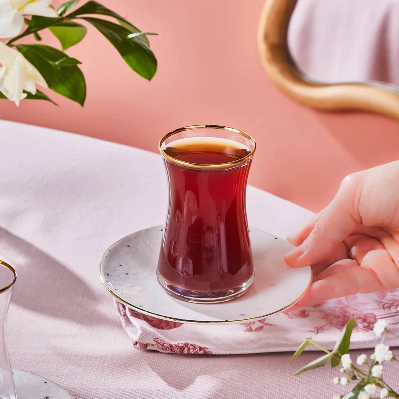 Karaca Fleur 12-Teiliges 6-Personen Tee-Set
