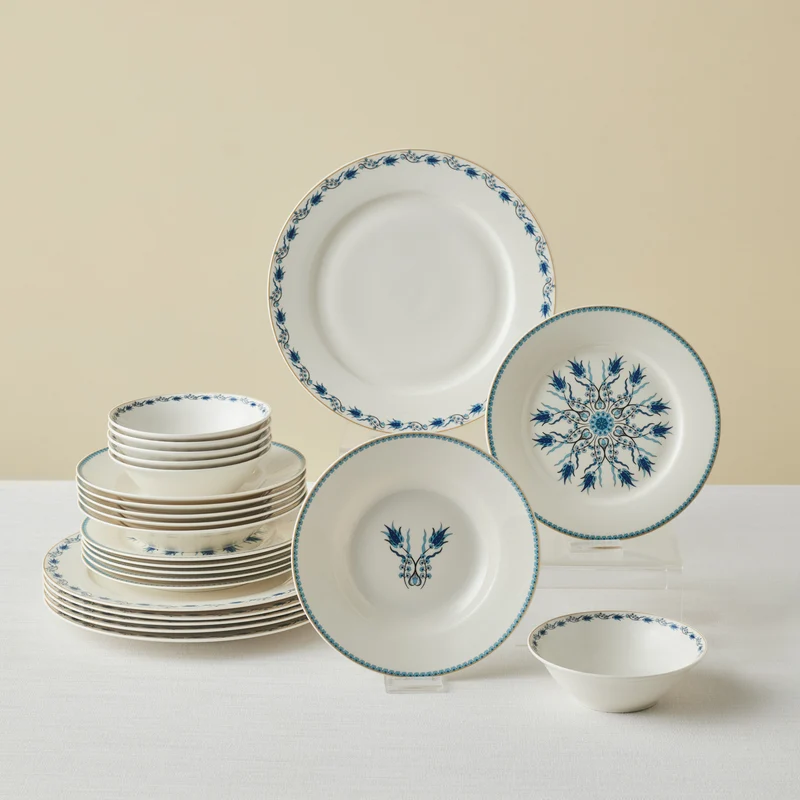 Karaca Forever Bone China Iznik 24-teiliges Tafelservice für 6 Personen, Mehrfarbig