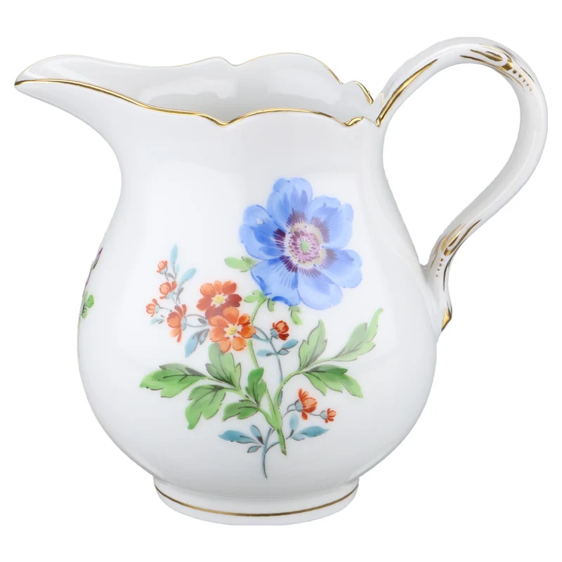 Milchkännchen Blüte Blau und Pink