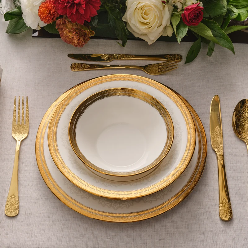 Karaca Royal Bone China Charlotte 55-teiliges Tafelservice für 12 Personen, Gold