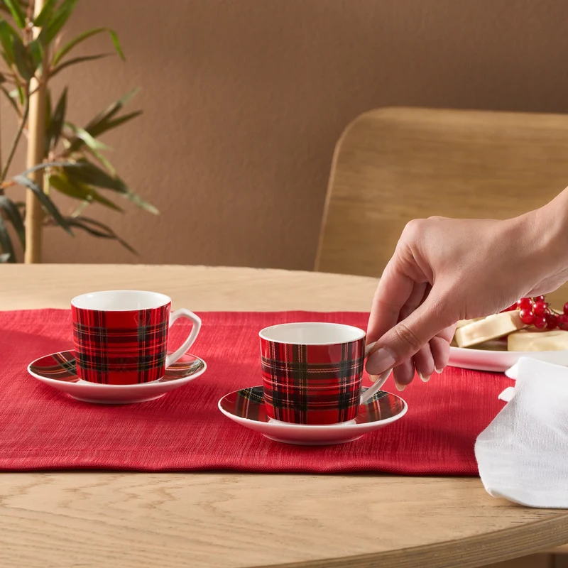 Karaca Ekose V2 4-teiliges Bone China Espresso Türkisch-Kaffeetassen-Set für 2 Personen, 80 ml, Rot