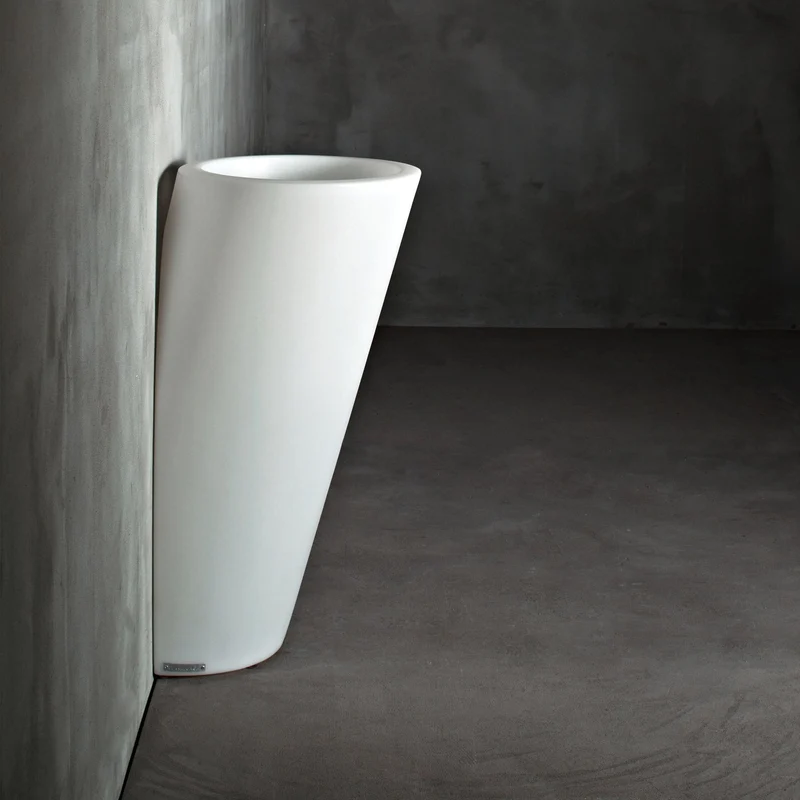 Outdoor Wall Vase POT AU MUR by Ecal Nicolas Le Moigne for Serralunga