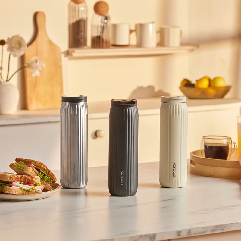 Karaca Rimo Auslaufsicherer Edelstahl-Thermos 600 ml Creme