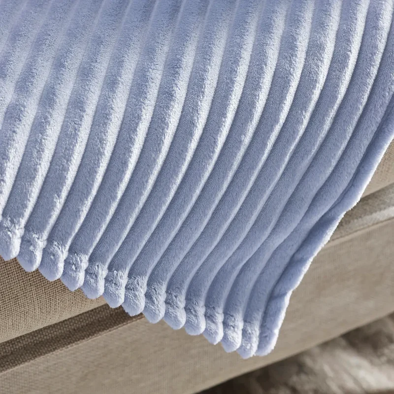 Karaca Ruby Stripe, Wellsoft TV-Decke, Blau