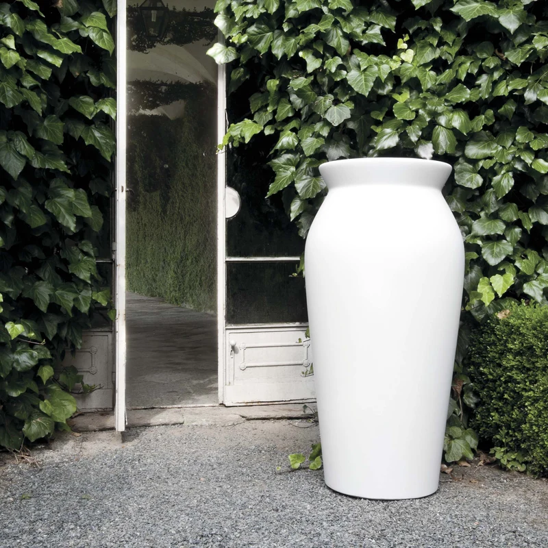 Vase JUNE by Christophe Pillet for Serralunga