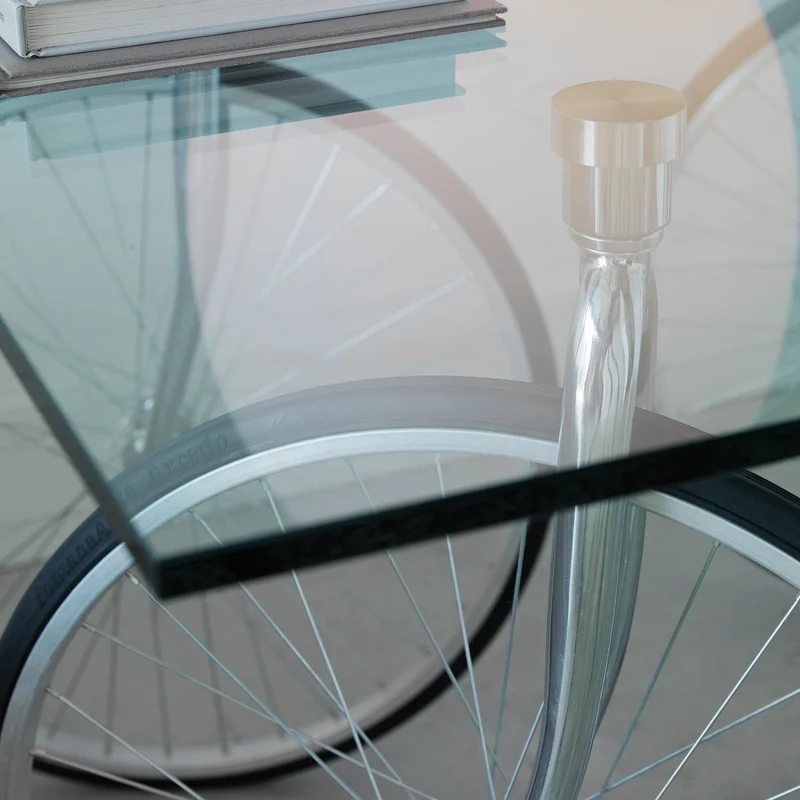 Glass Side Table TOUR by Gae Aulenti for FontanaArte