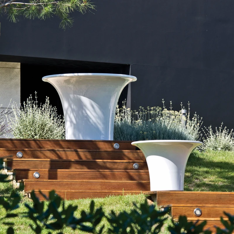 Vase CONE by Naoto Fukasawa for Serralunga