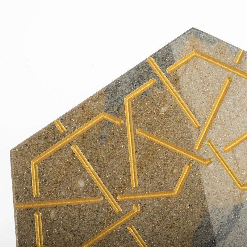 Marble and Gold Hexagonal Charger Plate PALATINA by Gabriele D'Angelo