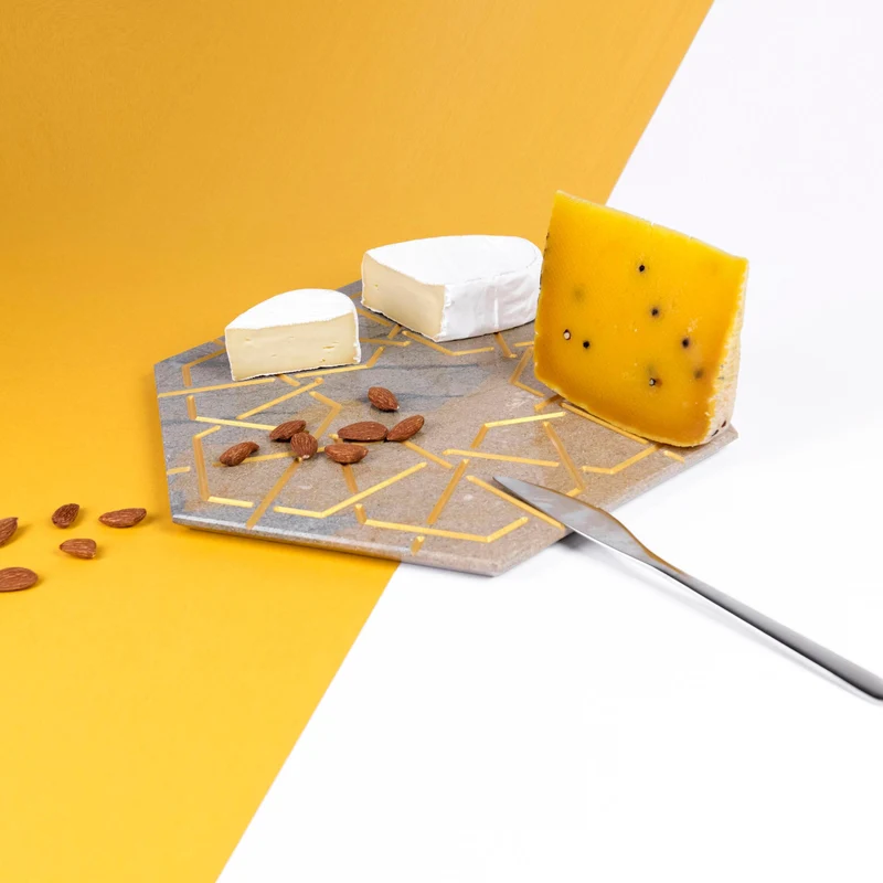 Marble and Gold Hexagonal Charger Plate PALATINA by Gabriele D'Angelo