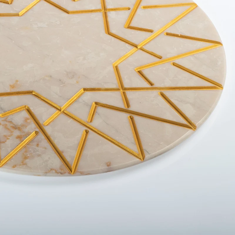 Marble and Gold Round Charger Plate PALATINA by Gabriele D'Angelo