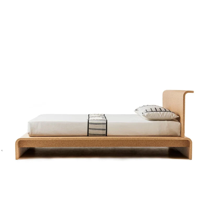 Cork and Wood Bed BISU