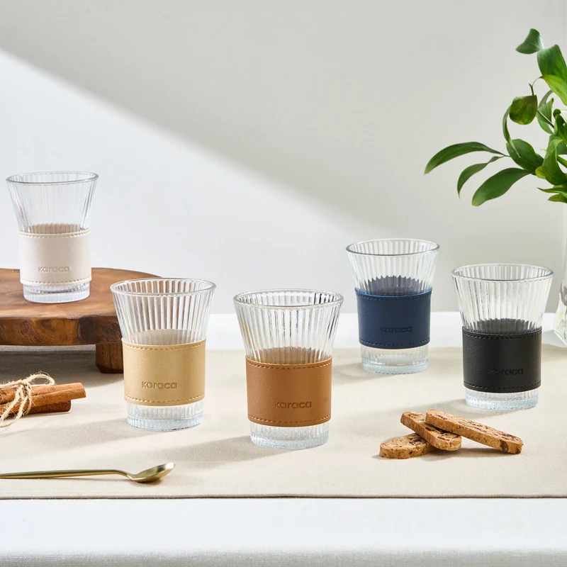Karaca Leder Cool Touch Latte Glas 210 Ml Marineblau