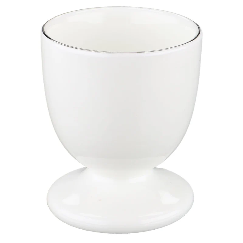 Eierbecher auf Fuß
