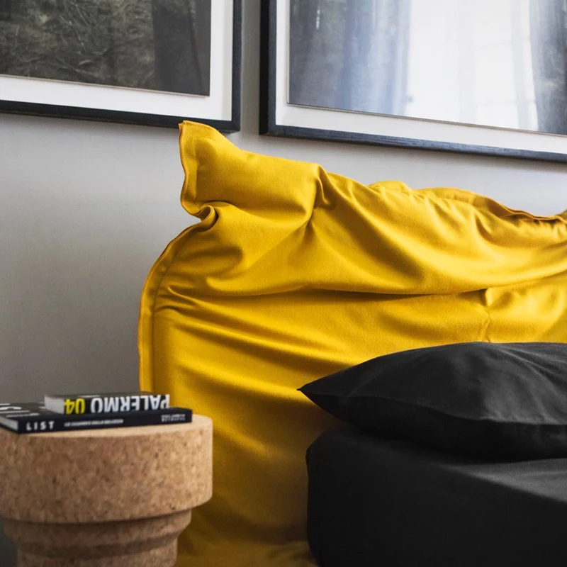 Bed BIG HUG by Claudio Bitetti for Mogg