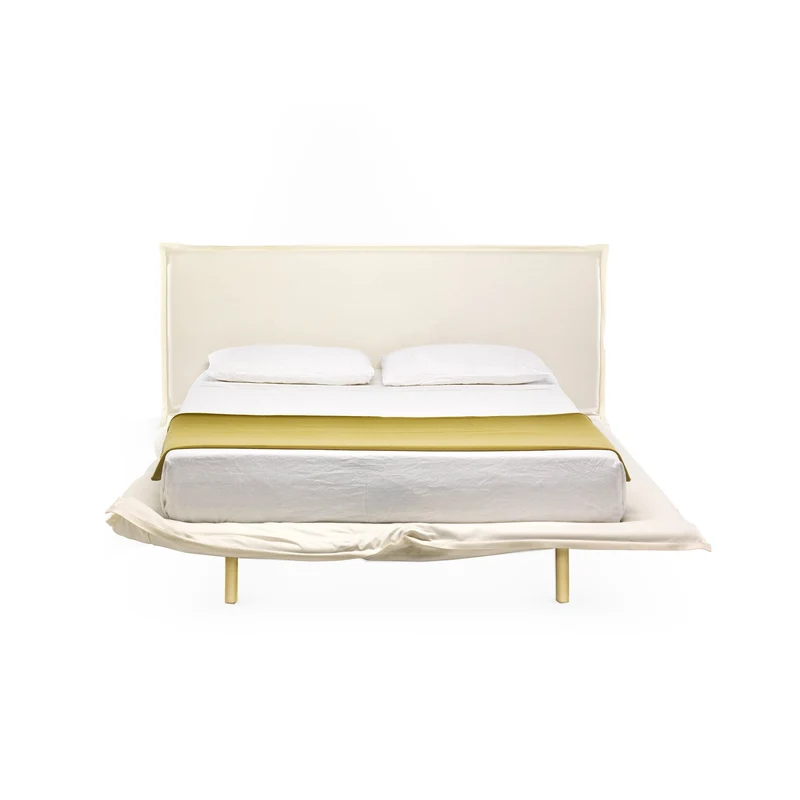 Bed BIG HUG by Claudio Bitetti for Mogg