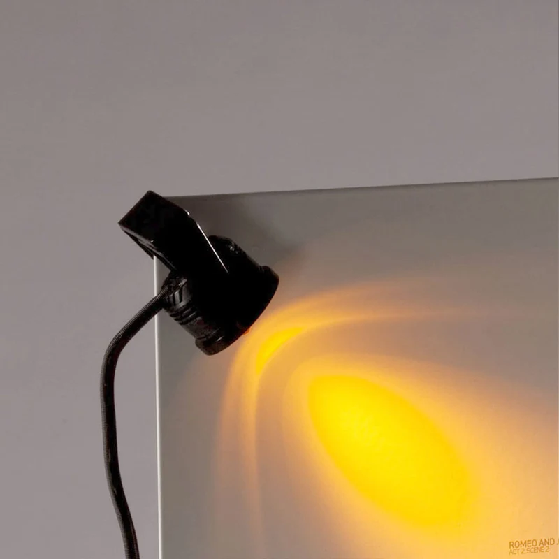 Table Lamp PORTABLE DRAMA - Romeo and Juliet by Lettera G